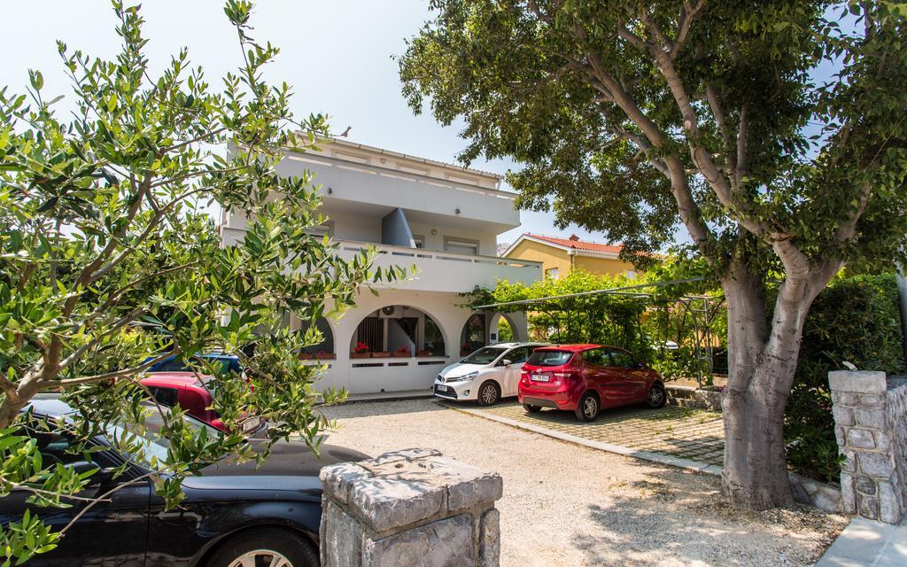 Apartments Kraljic バスカ エクステリア 写真
